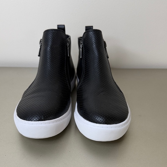 Steve Madden Black Perforated Ankle Booties - Picture 6 of 13